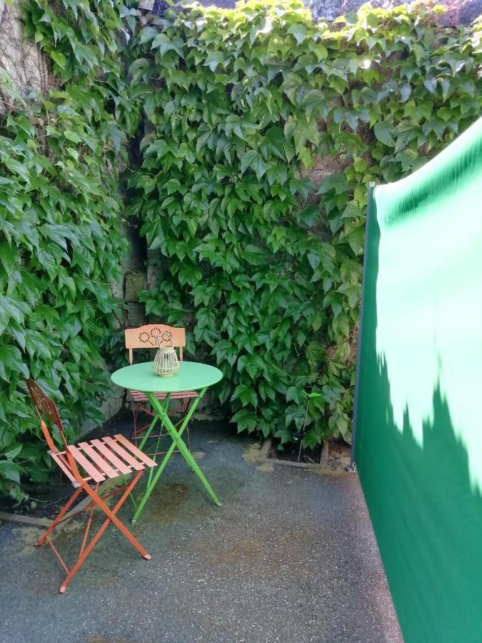 Appartement Agreable آغينو المظهر الخارجي الصورة